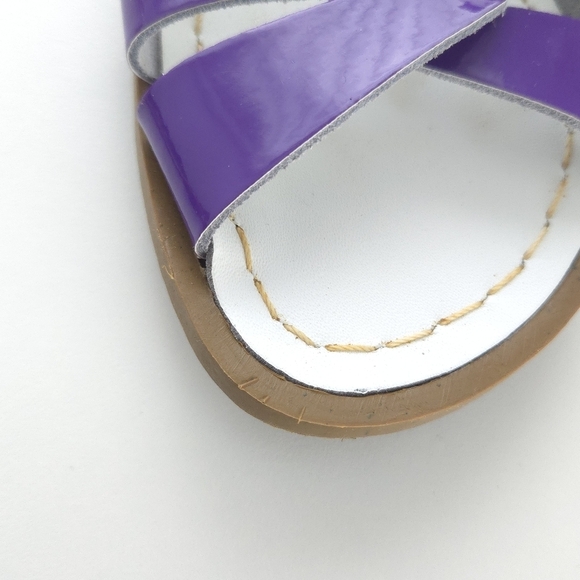 Salt Water Kids Original Sandals size 2 - Picture 10 of 16